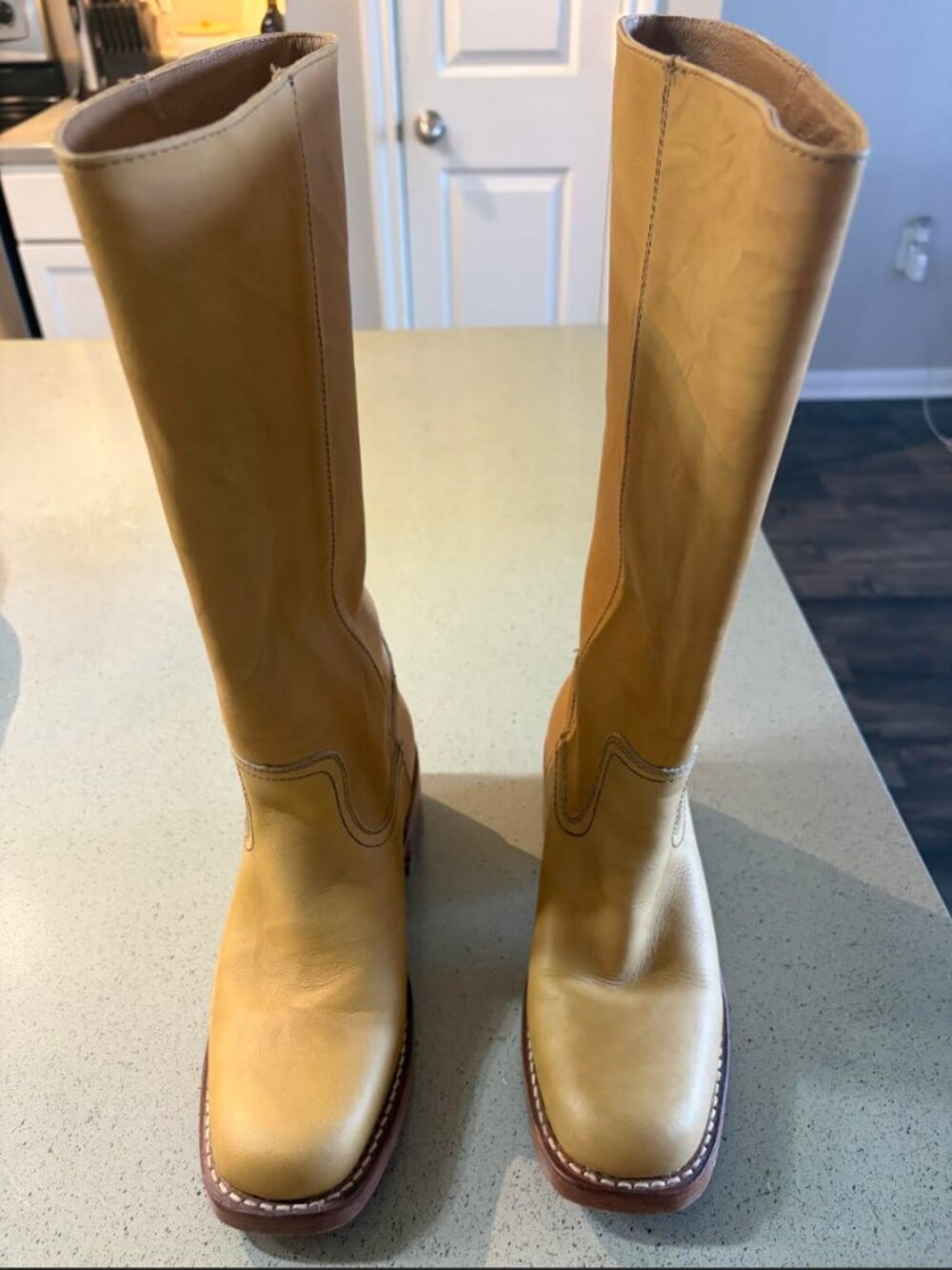 Frye Campus 14L Boots – Banana – Size 7 Wide Calf - Picture 4 of 6